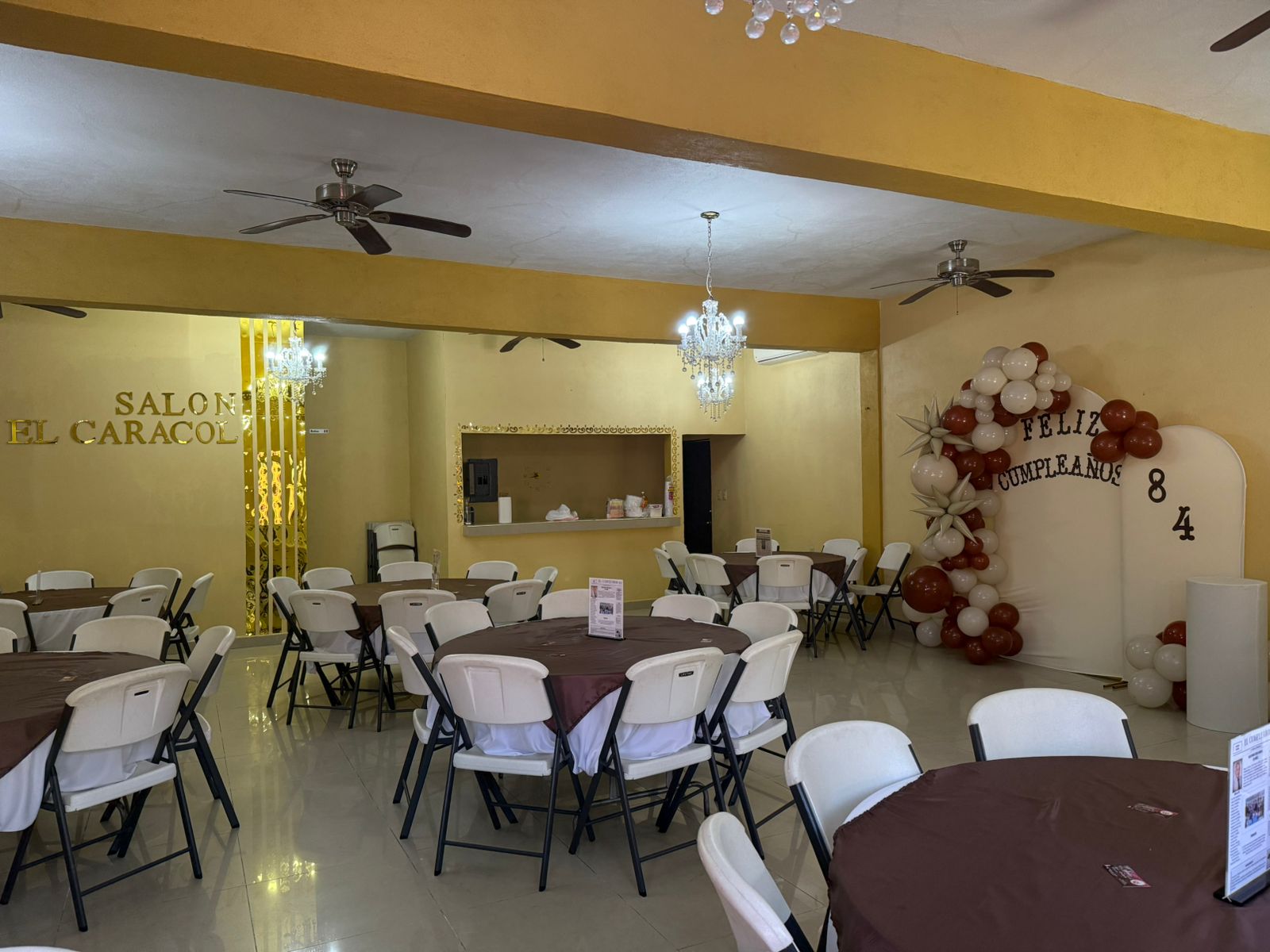 Celebra tu Cumpleaños de Ensueño en Salón de Fiestas "El Caracol